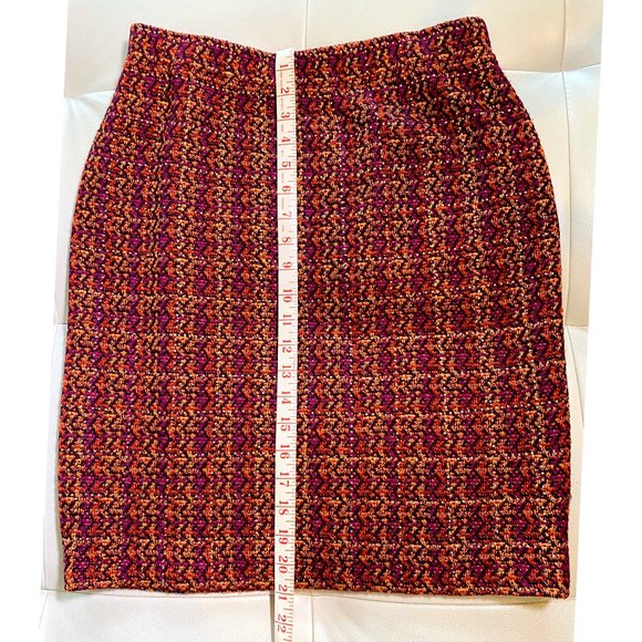 St John 2pc Tweed Jacket/Skirt Suit , Size M. - Picture 5 of 7